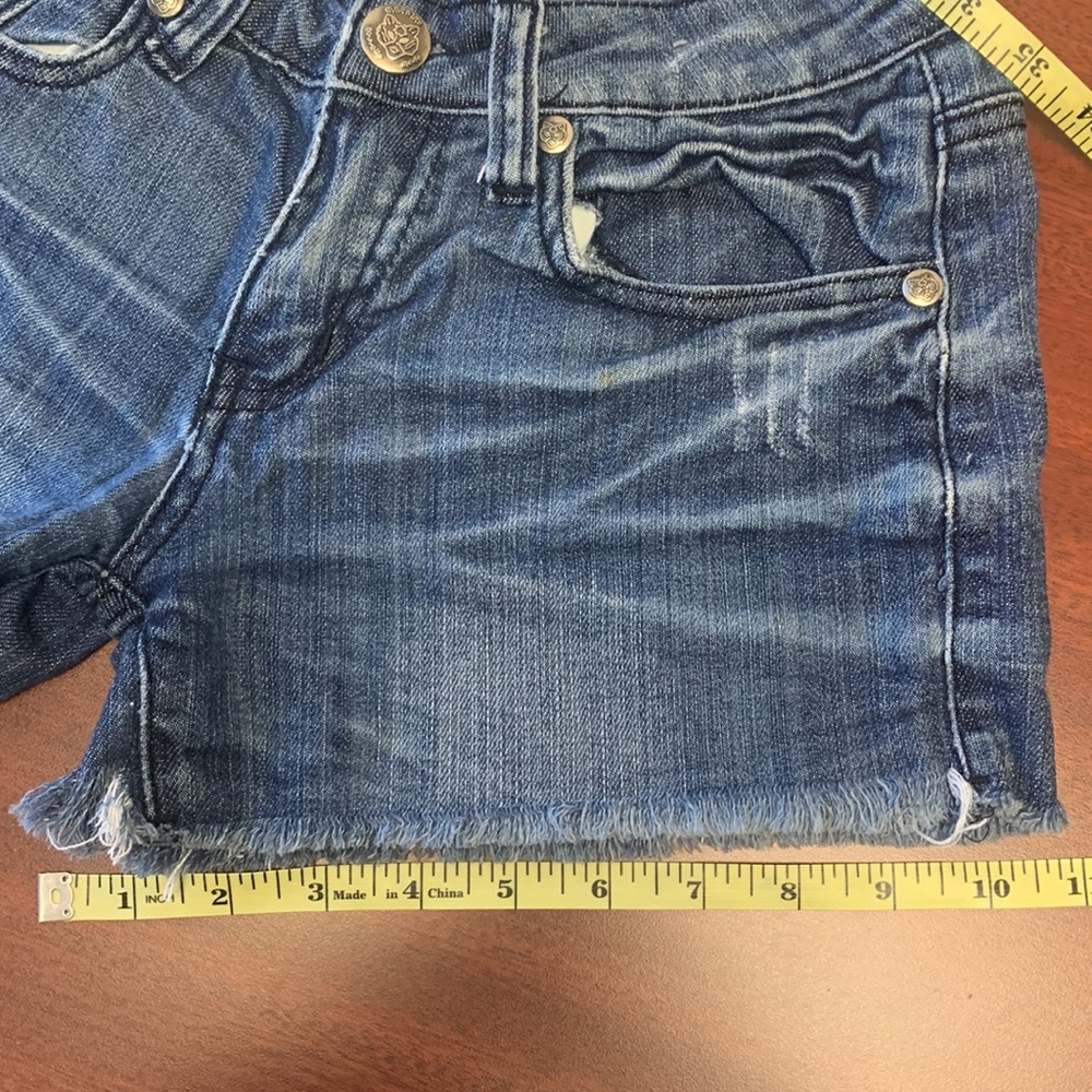 Machine Short Shorts - Picture 5 of 7